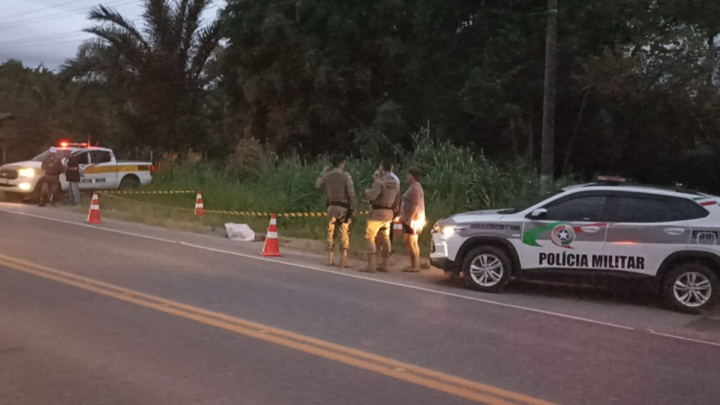 Homem Morre Atropelado Por Ve Culo Na Sc Em Tijucas Jornal Raz O