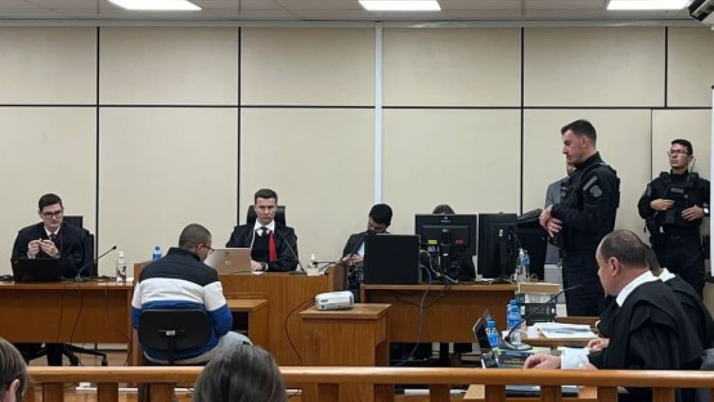 Justiça condena trio a 106 anos de prisão por assassinar e esquartejar adolescente em SC