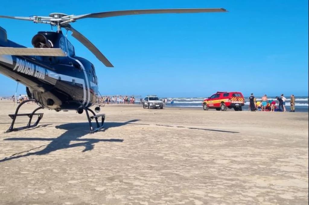 Adolescente de 15 anos perde a vida após se afogar em praia de Santa Catarina