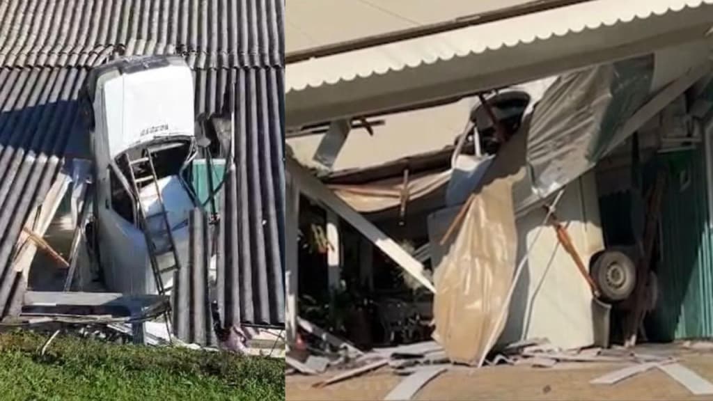 Carro “voa” sobre rua e causa destruição em residência