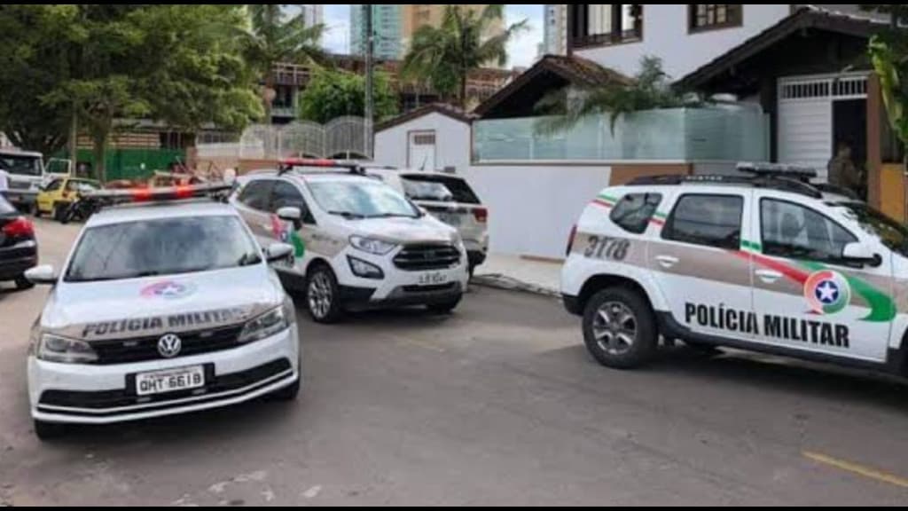 Crianças brigam por ciúmes de namorado, pai defende a filha e acaba morto a tiros, em Itapema