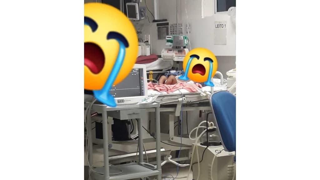 URGENTE: Bebê chega morto ao hospital e casal de cuidadores é preso
