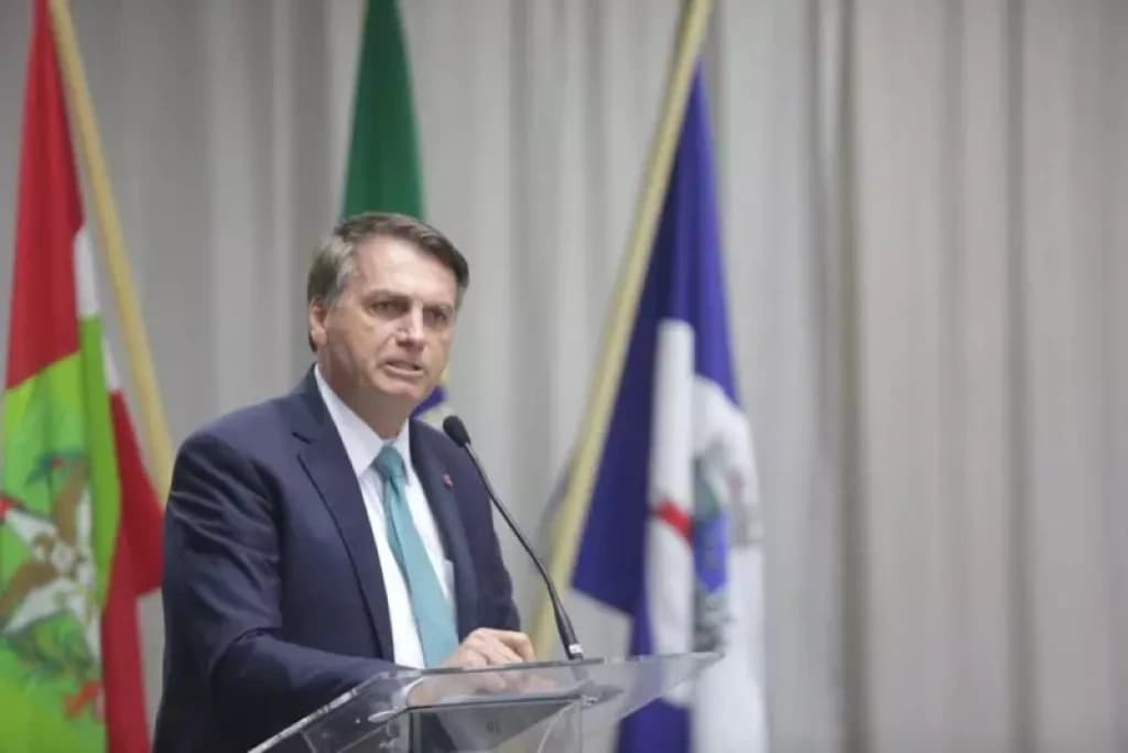 Bolsonaro participará de encontro com prefeitos e aliados em SC