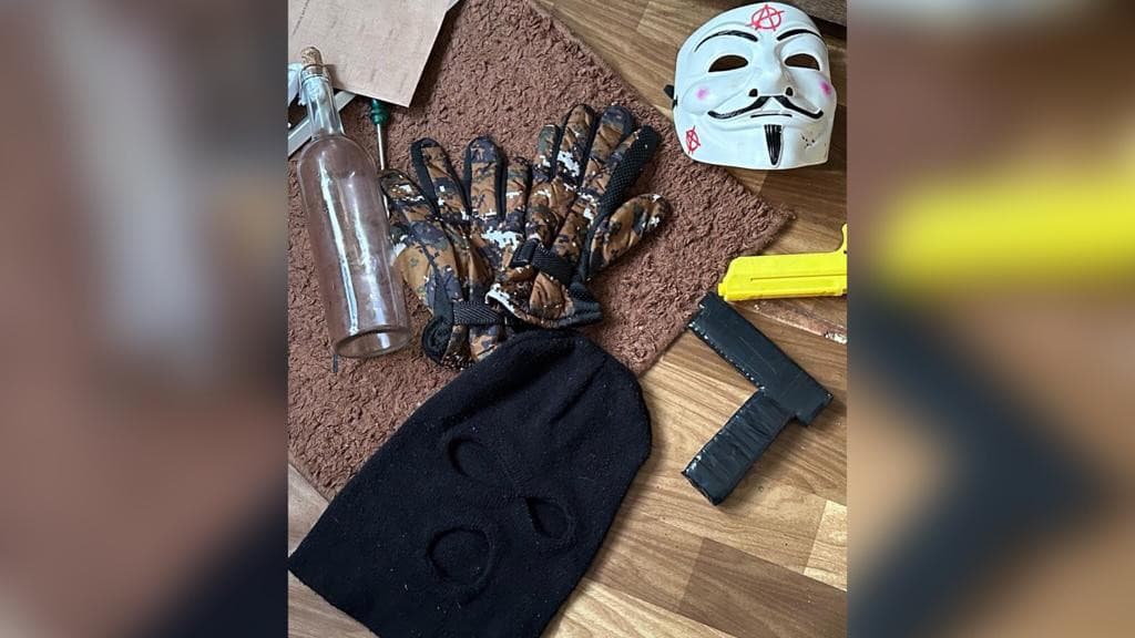 Polícia descobre que adolescentes planejavam massacre em escola de SC