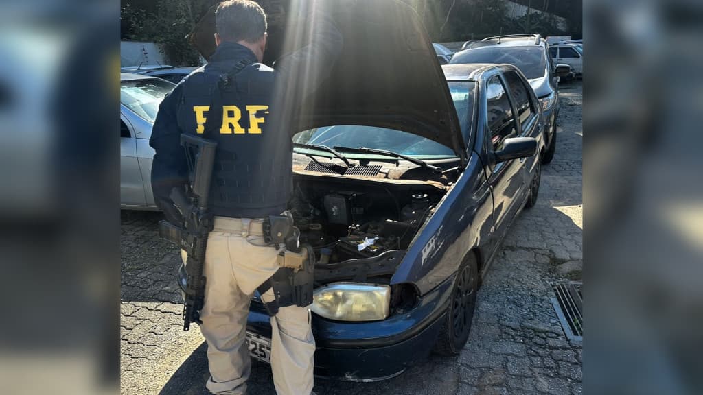 Traficantes foragidos são presos durante operação de rotina na BR-101
