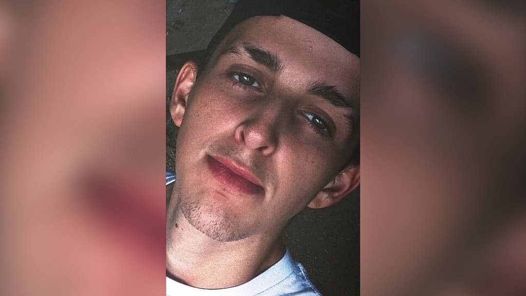 Motociclista morre após colisão com caminhão na SC-492