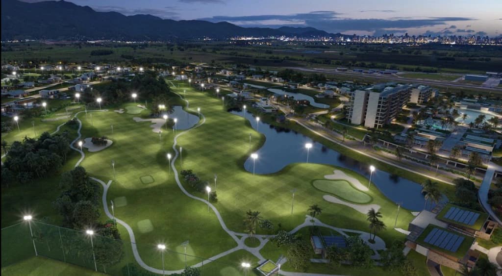 Primeiro campo de golfe iluminado do Brasil está sendo construído em Porto Belo