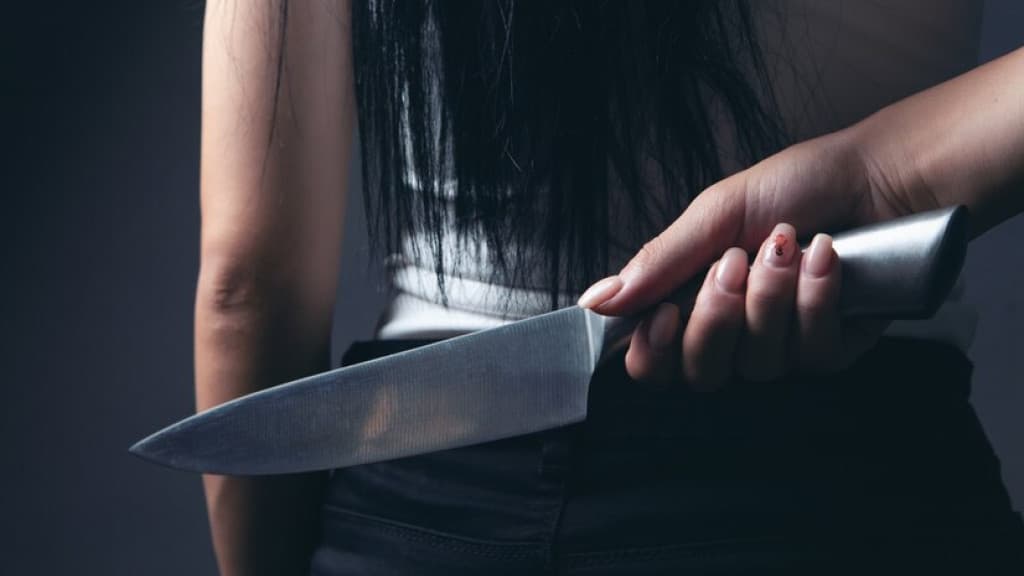 Júri popular absolve mulher que matou o marido com facada no peito em SC