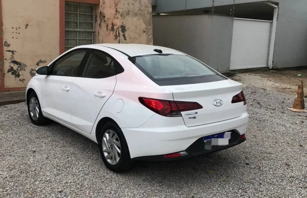 Carro furtado é recuperado em Tijucas