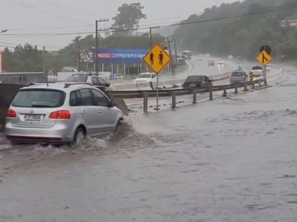 PRF e Autopista atualizam situação da BR-101 em Santa Catarina