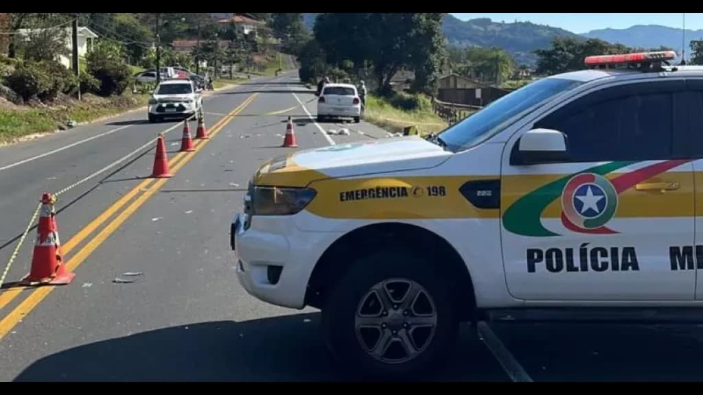 Idoso de 80 anos morre atropelado ao tentar atravessar rodovia em SC