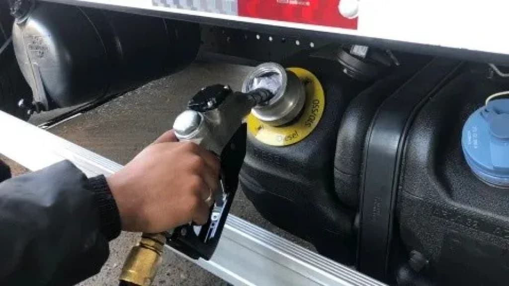 Petrobras anuncia queda no valor de venda do diesel para distribuidoras