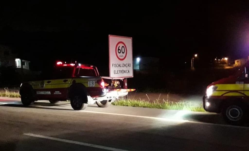 Homem morre após ser atropelado às margens da BR-470 em Gaspar