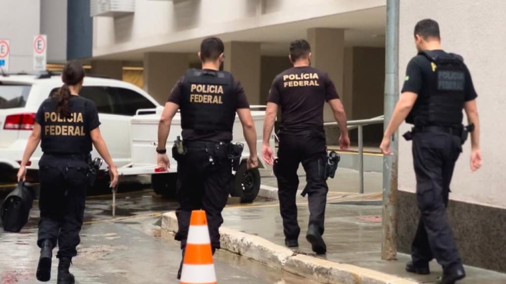 PF cumpre mandados de busca e apreensão em SC por “atos antidemocráticos” no 8/1