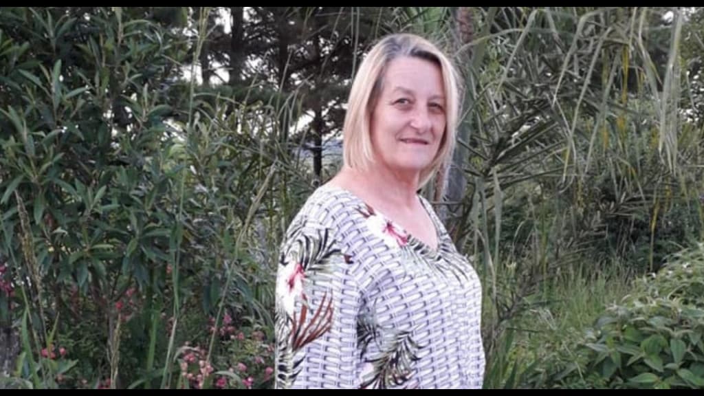 Mulher encontrada morta em rio é identificada