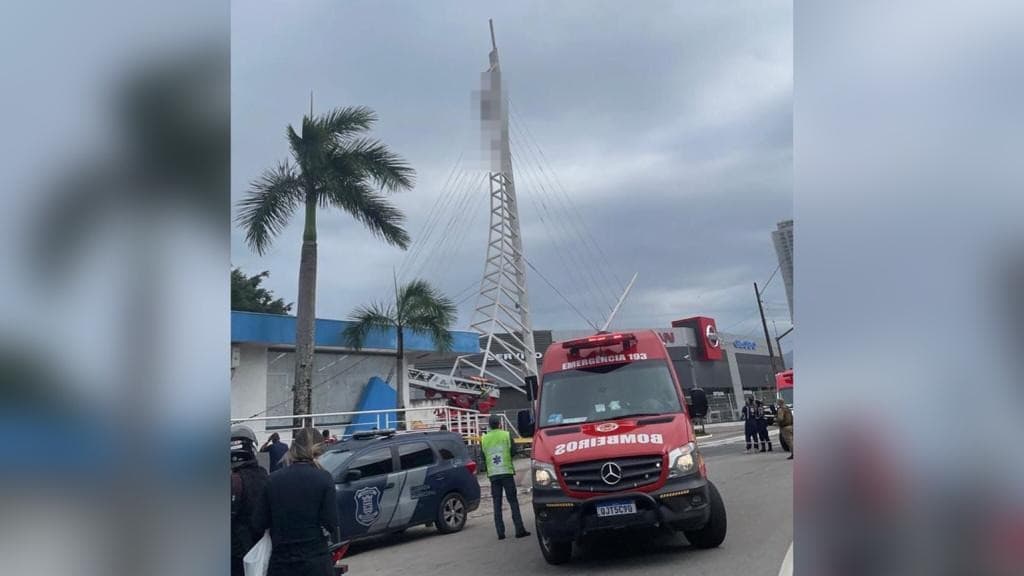 Ação heróica impede suicídio em ponto turístico de Balneário Camboriú