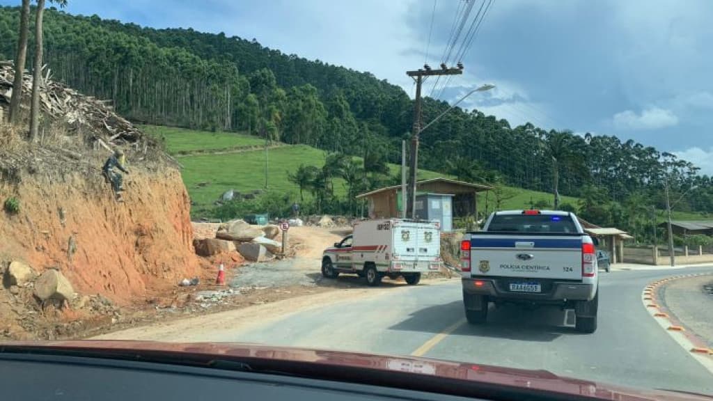 Crime bárbaro em sítio abandonado de Camboriú choca moradores