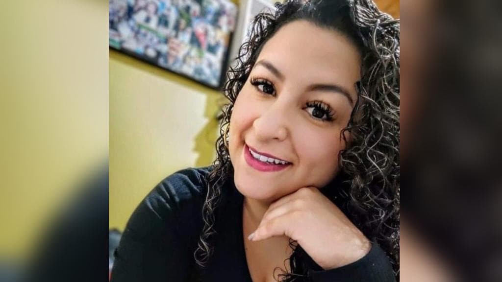 Professora morre no hospital após acidente entre carro e moto em SC