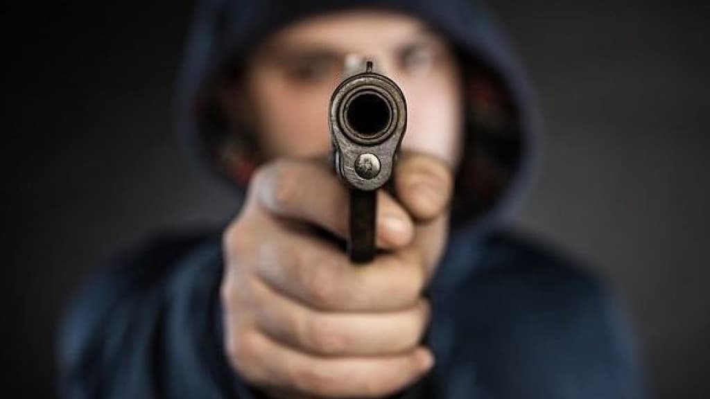 Autor de violência doméstica sofre tentativa de homicídio em Porto Belo