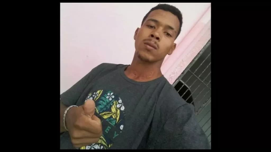 Família entra em pânico após homem atender celular de jovem desaparecido “dei fim”