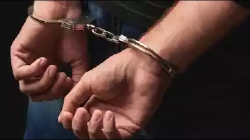 Suspeito de matar mulher encontrada em trilha de Florianópolis é preso