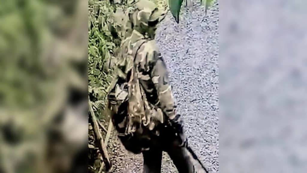 Homem armado e camuflado aterroriza moradores de Penha