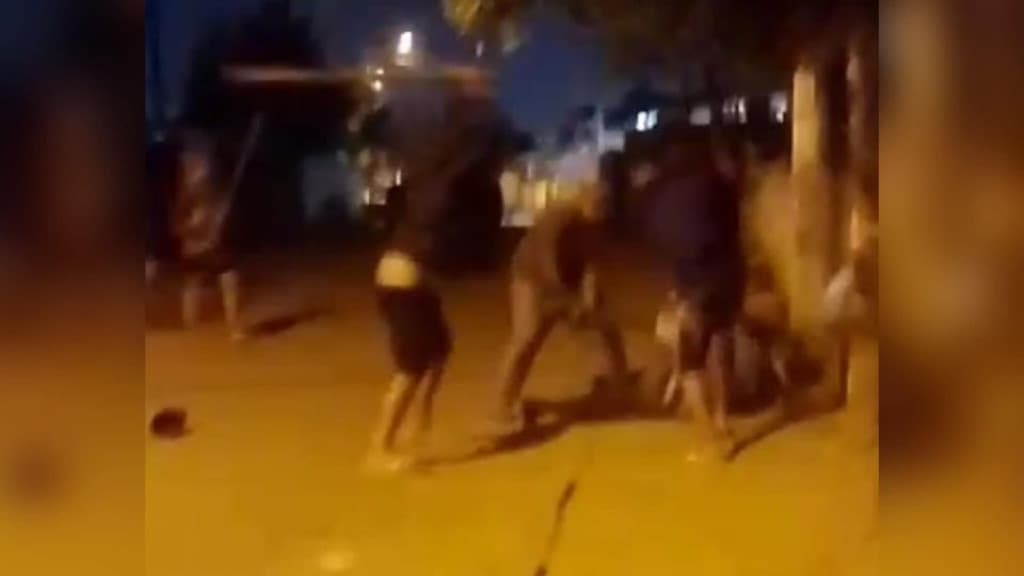 Ladrão é espancado a madeirada após onda de furtos em bairro