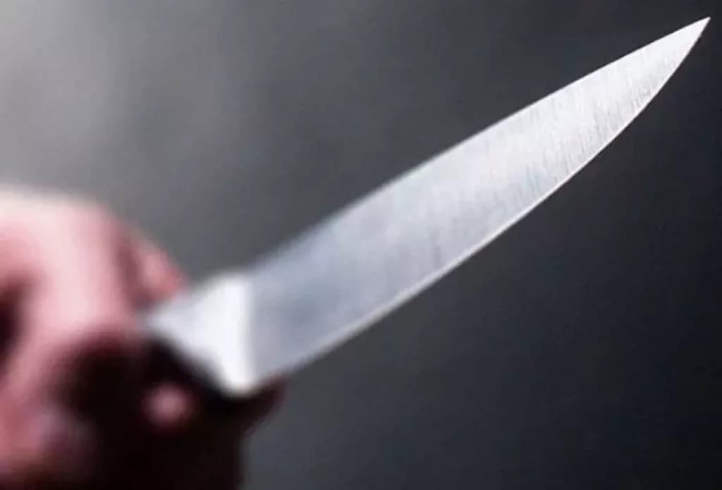 Mulher é presa acusada de esfaquear companheira do ex-marido em SC