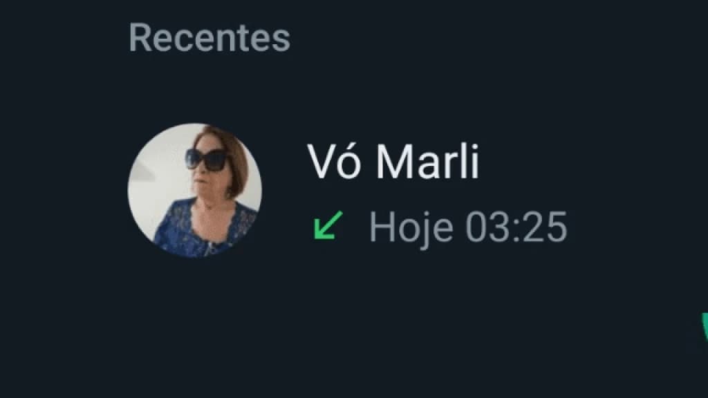 Avó com insônia quase mata neta do coração com ligação durante a madrugada