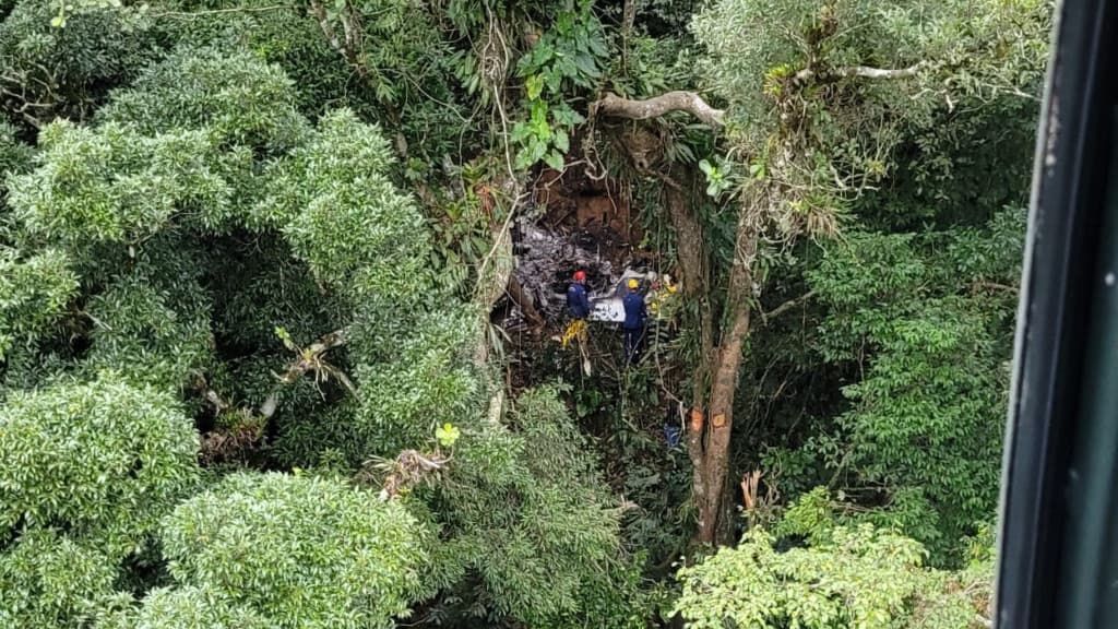 Saiba o que disse o piloto de avião antes de queda em Joinville