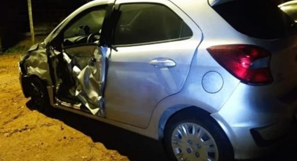 Motorista provoca acidente e foge em São João Batista