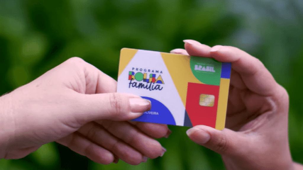 Quase 30 mil catarinenses deixam de receber Bolsa Família