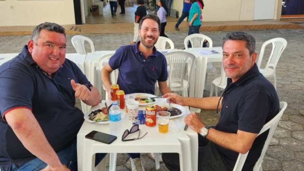 A curiosa geopolítica tijuquense