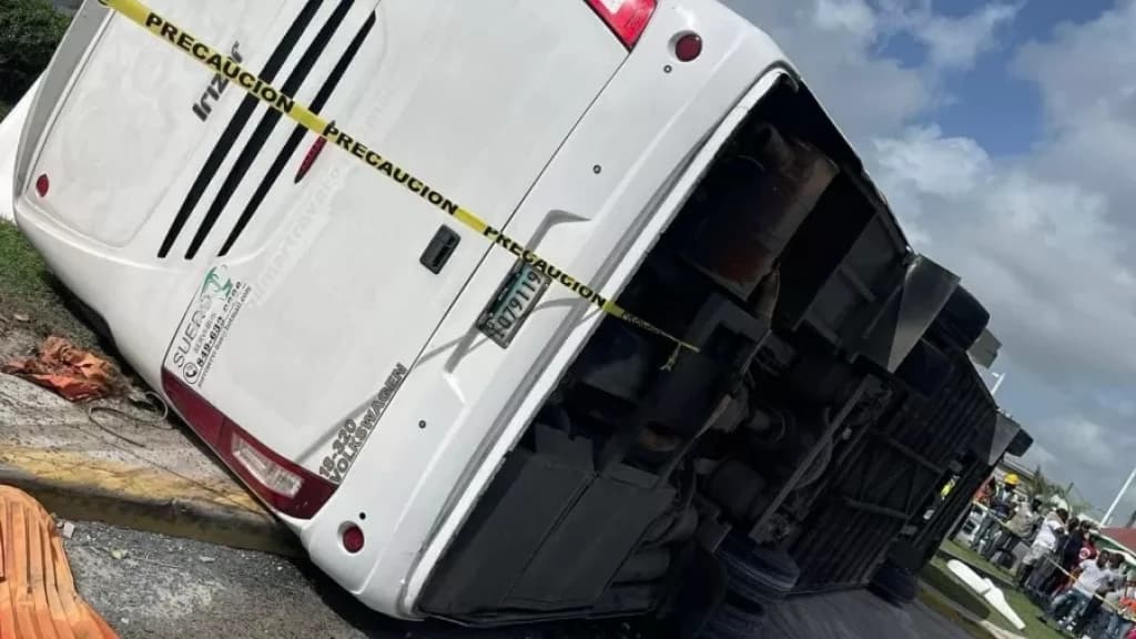 Ônibus com brasileiros, capota e deixa mortos e feridos em Punta Cana