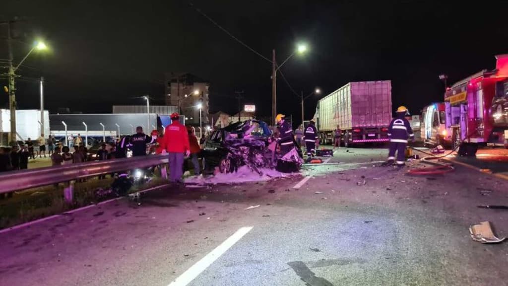 Acidente na BR-280 resulta em morte de idoso de 70 anos