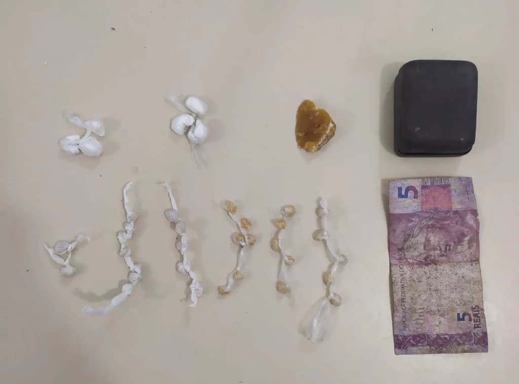 Traficante tenta fugir, mas é preso pela PM de Itapema