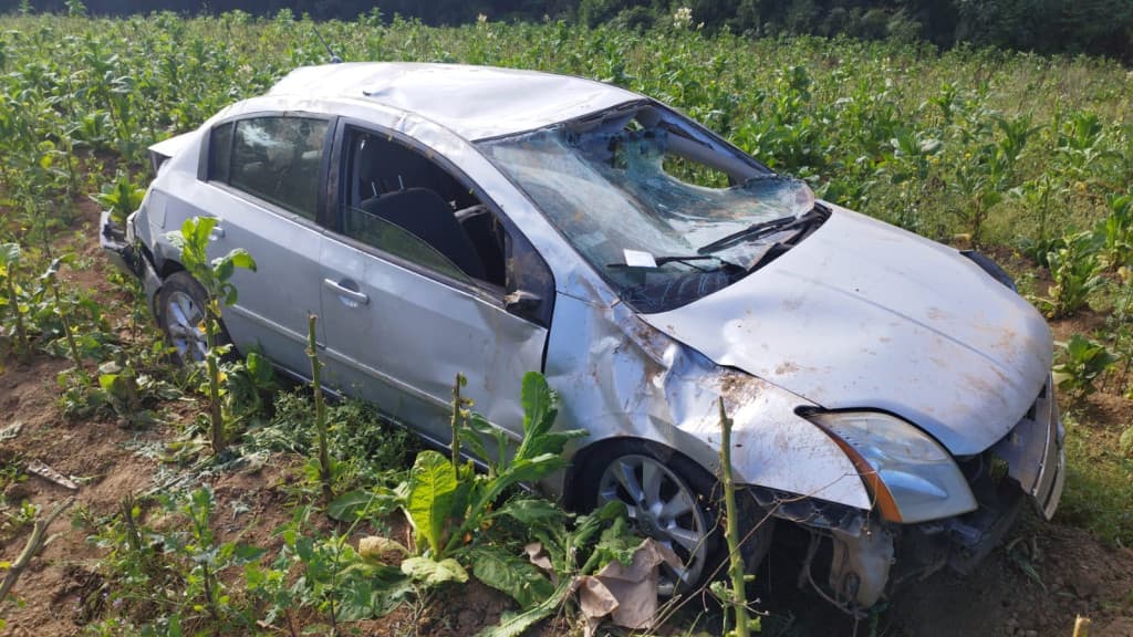 Motorista morre após ser lançado para fora de veículo em acidente na SC-110