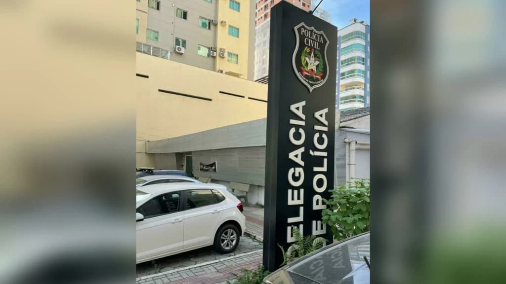 Homem é preso após furtar carne em supermercado de Porto Belo