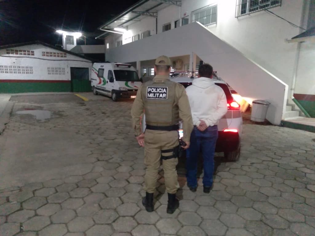 Ladrão é preso em Tijucas