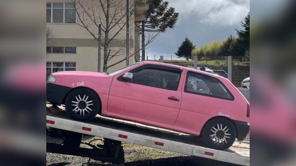 Barbie tá diferente: “toda errada”, diz PRF após abordagem em SC