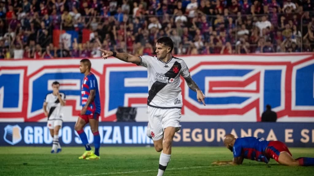 Marcílio Dias joga bem, mas perde para o Vasco que avança na Copa do Brasil