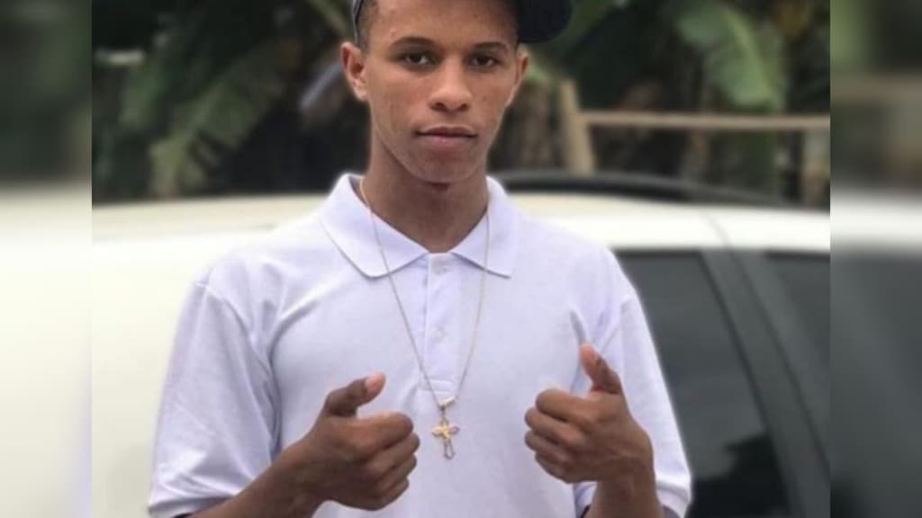 Jovem morre afogado enquanto se divertia em lagoa de SC