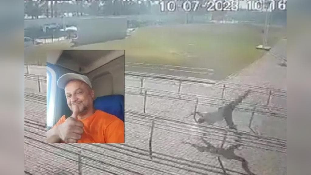 Homem celebra divórcio com piruetas em fórum e é flagrado por câmeras de segurança