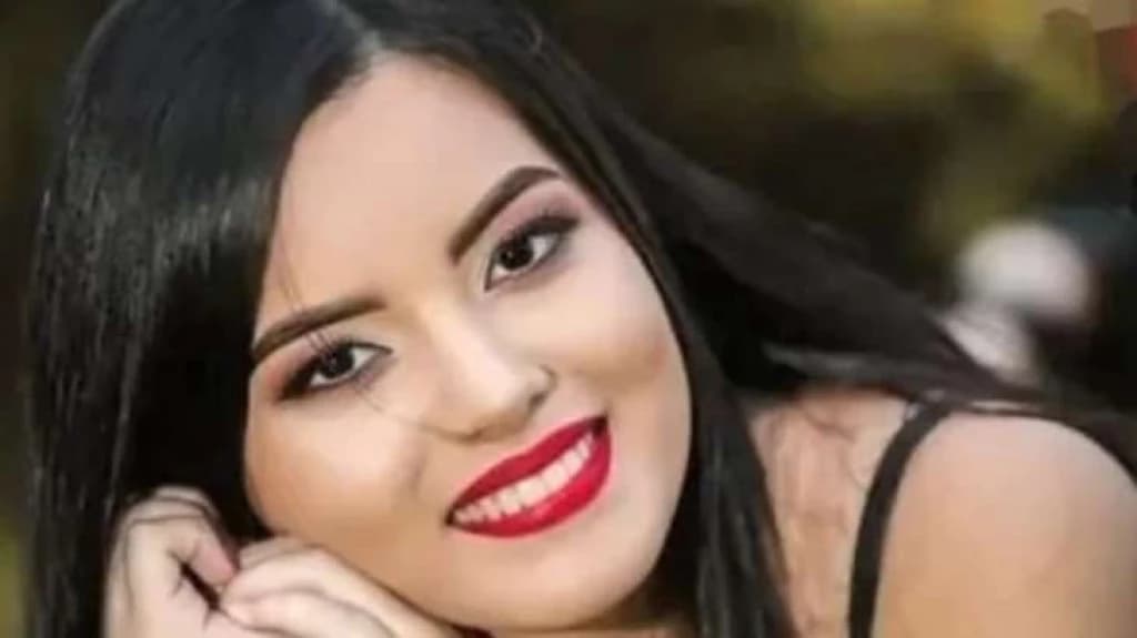 Jovem morre após ser agredida pelo pai durante discussão com o irmão