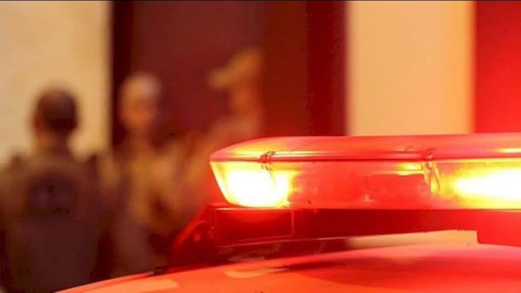 Bêbado invade casa, amedronta mulher e crianças e acaba preso