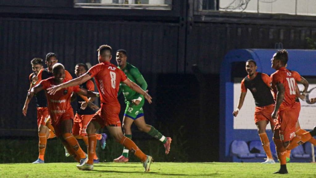 Camboriú faz história e avança na Copa do Brasil após vitória emocionante