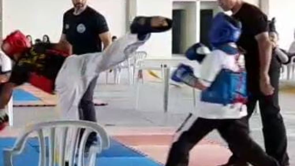 Equipe do Projeto Guerreiros da Paz de Tijucas se destaca no Campeonato Catarinense de Kickboxing