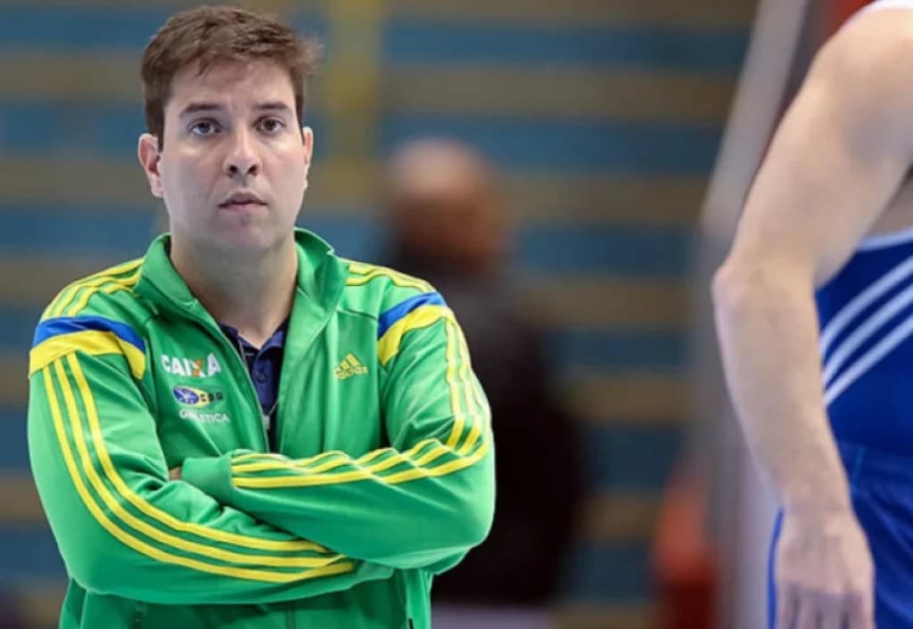 Ex-treinador de ginástica artística da seleção é condenado a mais de 109 anos de prisão