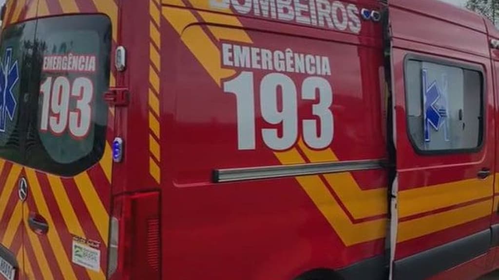 Idosa de 75 anos morre após ser atropelada por caminhão, em Santo Amaro da Imperatriz