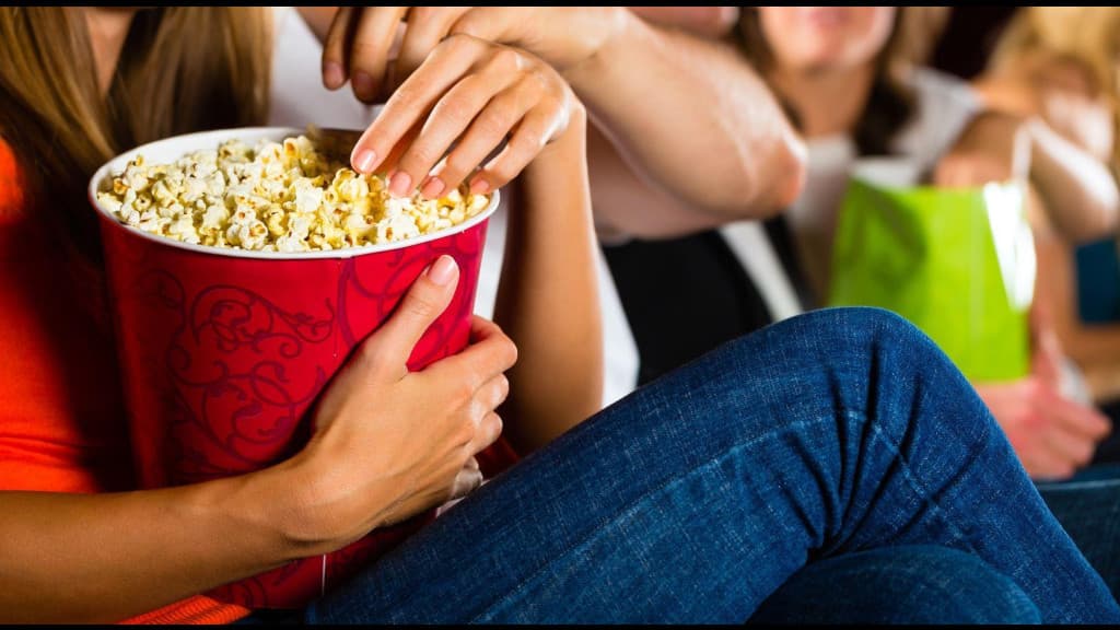 Cinemas em SC não podem proibir entrada de comida e bebida, decide justiça